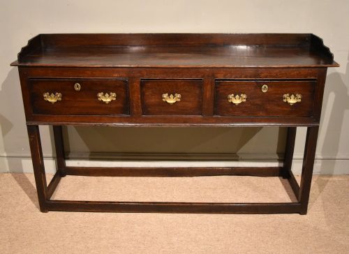 18TH CENTURY GEORGIAN COUNTRY OAK DRESSER BASESERVER - ADDITIONAL PHOTO 2