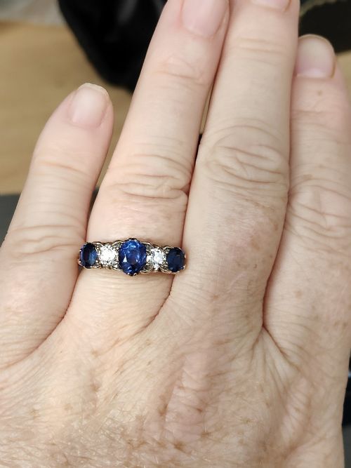 SUPERB LARGE ANTIQUE 18CT SAPPHIRE DIAMOND RING - ADDITIONAL PHOTO 4