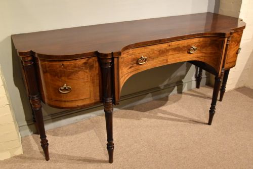 gillows george iii mahogany serpentine sideboard - CATEGORY: ANTIQUE SIDEBOARDS - DATED GEORGIAN