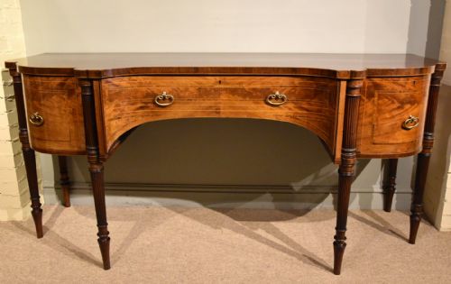 GILLOWS GEORGE III MAHOGANY SERPENTINE SIDEBOARD - ADDITIONAL PHOTO 1