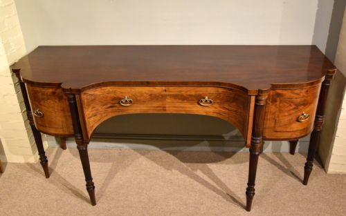 GILLOWS GEORGE III MAHOGANY SERPENTINE SIDEBOARD - ADDITIONAL PHOTO 4