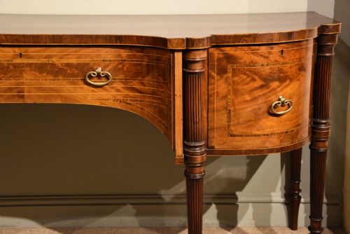 GILLOWS GEORGE III MAHOGANY SERPENTINE SIDEBOARD - ADDITIONAL PHOTO 8
