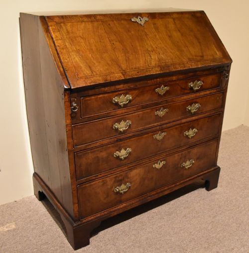 18TH CENTURY GEORGE II WALNUT BUREAU - ADDITIONAL PHOTO 5