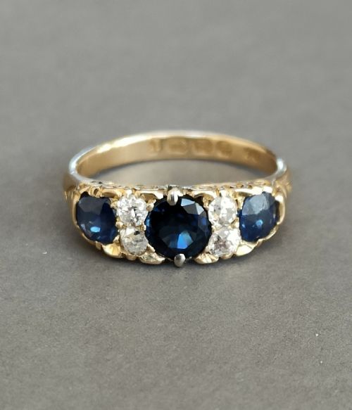 LARGE VICTORIAN 18CT GOLD SAPPHIRE DIAMOND RING 1891 - ADDITIONAL PHOTO 1