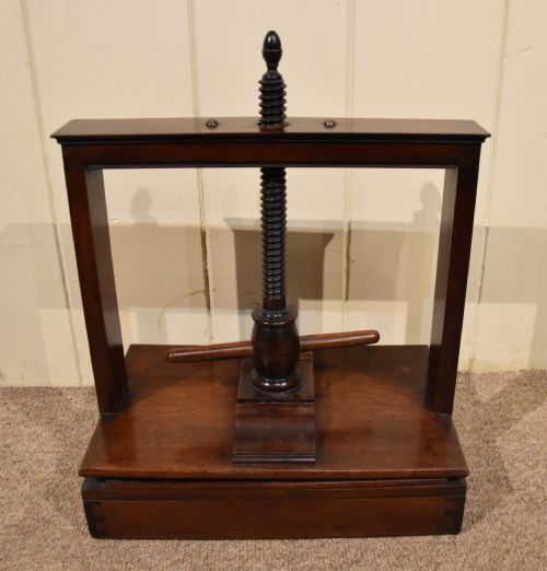 GEORGE III MAHOGANY BOOK PRESS - ADDITIONAL PHOTO 6
