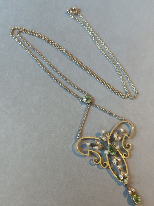 EDWARDIAN 9CT GOLD PERIDOT PEARL BUTTERFLY NECKLACE PENDANT - ADDITIONAL PHOTO 4