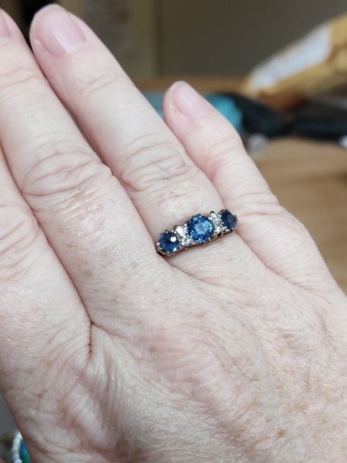 VICTORIAN 18CT GOLD SAPPHIRE DIAMOND ETERNITY RING - ADDITIONAL PHOTO 3