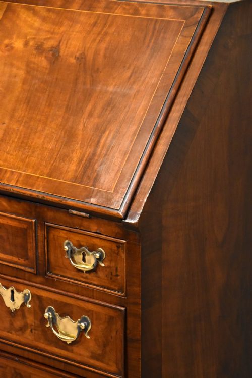GEORGE II WALNUT BUREAU - ADDITIONAL PHOTO 7