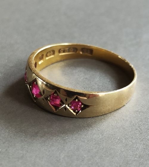 VICTORIAN 15CT GOLD AND RUBY GYPSY RING 1900 - ADDITIONAL PHOTO 2