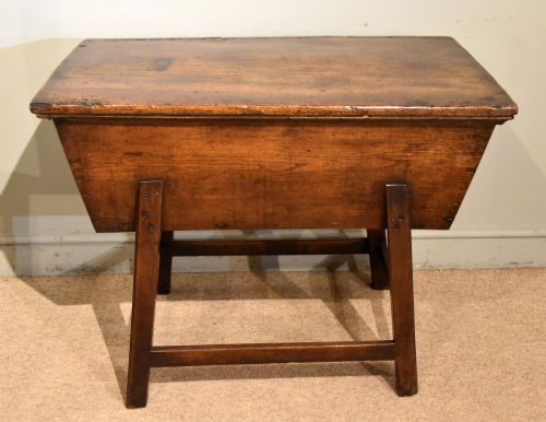 19th century elm west country dough bin - CATEGORY: ANTIQUE CHESTS - DATED 19TH CENTURY