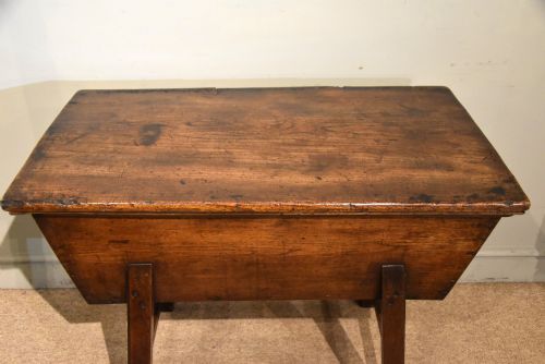 19TH CENTURY ELM WEST COUNTRY DOUGH BIN - ADDITIONAL PHOTO 2