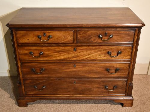 18TH CENTURY MAHOGANY CHEST OF DRAWERS - ADDITIONAL PHOTO 1