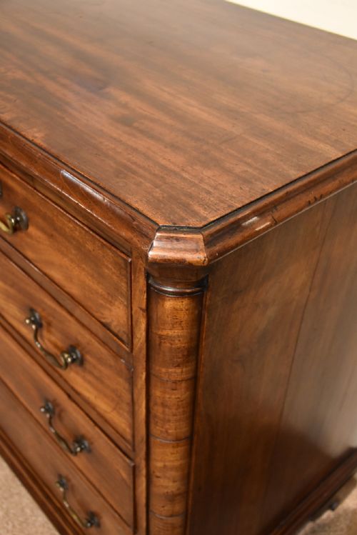 18TH CENTURY MAHOGANY CHEST OF DRAWERS - ADDITIONAL PHOTO 6