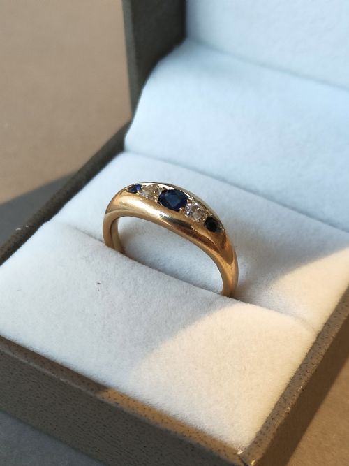 VICTORIAN HEAVY 18CT GOLD SAPPHIRE DIAMOND GYPSY RING - ADDITIONAL PHOTO 6
