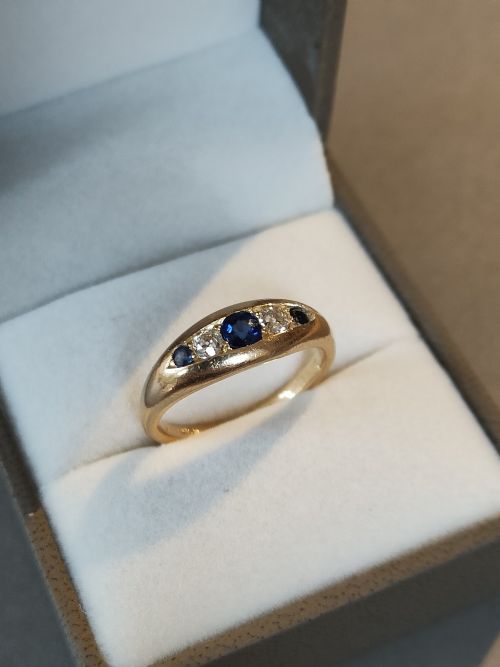 VICTORIAN HEAVY 18CT GOLD SAPPHIRE DIAMOND GYPSY RING - ADDITIONAL PHOTO 19