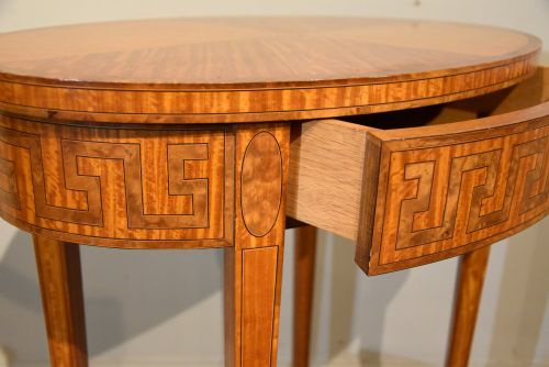 19TH CENTURY SATINWOOD OVAL SIDE TABLE WITH DRAWER - ADDITIONAL PHOTO 8