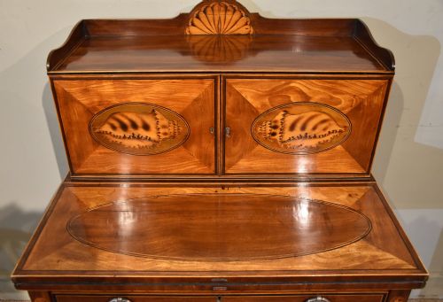 GEORGE III SATINWOOD MAHOGANY BONHEUR DU JOUR - ADDITIONAL PHOTO 4