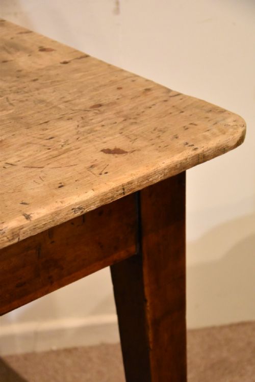 19TH CENTURY SYCAMORE AND FRUITWOOD FARMHOUSE TABLE - ADDITIONAL PHOTO 6