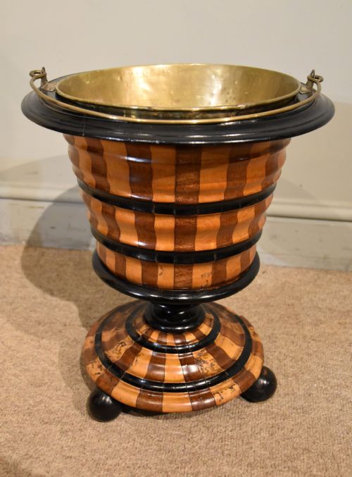 EARLY 19TH CENTURY DUTCH 'TEESTOOF' BUCKET - ADDITIONAL PHOTO 2