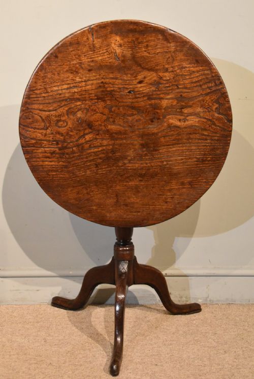 george iii elm tripod lamp wine table - CATEGORY: ANTIQUE TABLES - DATED GEORGIAN