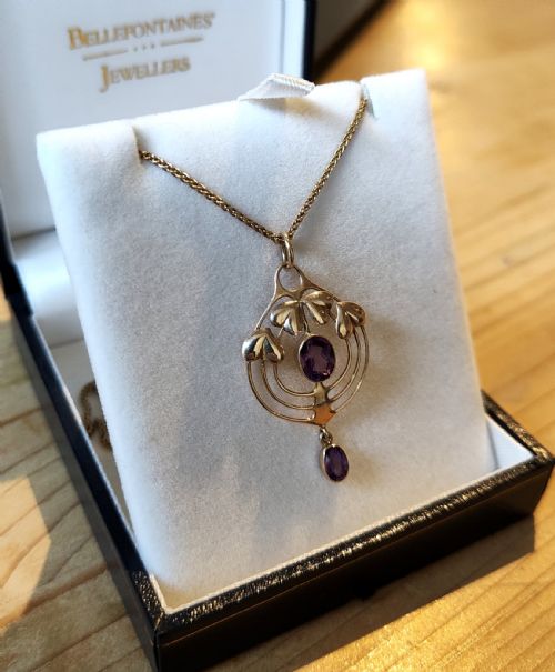 MURRLE BENNETT 9CT GOLD AMETHYST HEART PENDANT AND CHAIN - ADDITIONAL PHOTO 1