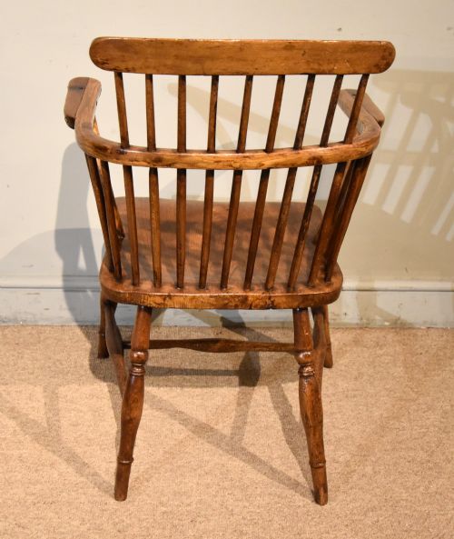 19TH CENTURY ELM AND ASH COUNTRY ARMCHAIR - ADDITIONAL PHOTO 3