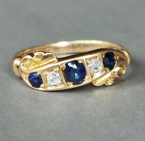 edwardian 18ct gold sapphire and diamond ring 1902 - CATEGORY: ANTIQUE JEWELLERY - DATED EDWARDIAN
