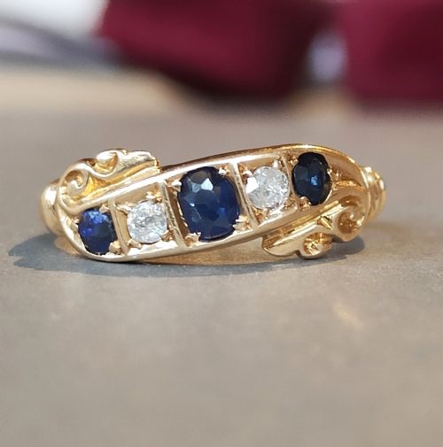 EDWARDIAN 18CT GOLD SAPPHIRE AND DIAMOND RING 1902 - ADDITIONAL PHOTO 1