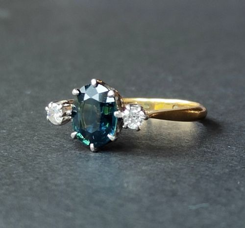 ART DECO 18CT GOLD SAPPHIRE AND DIAMOND RING - ADDITIONAL PHOTO 2