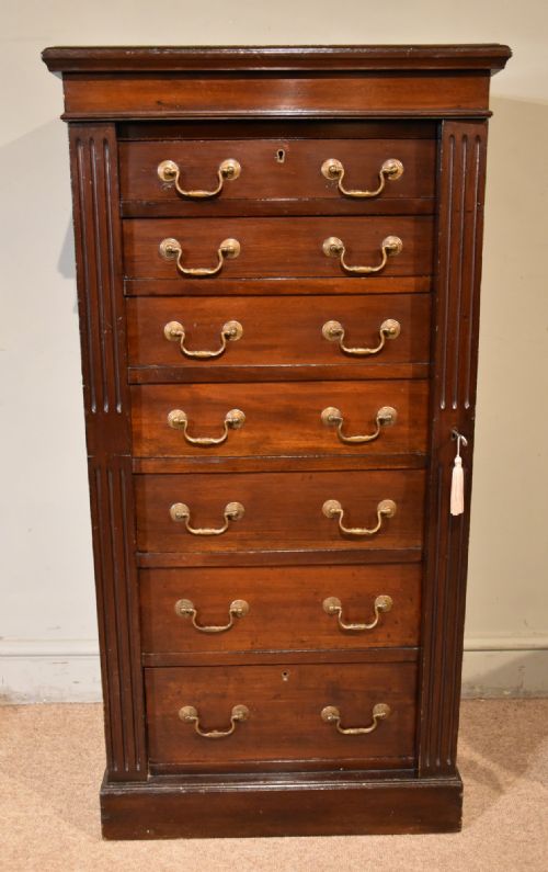 edwardian mahogany wellington chest lock and key - CATEGORY: ANTIQUE CHEST OF DRAWERS - DATED EDWARDIAN