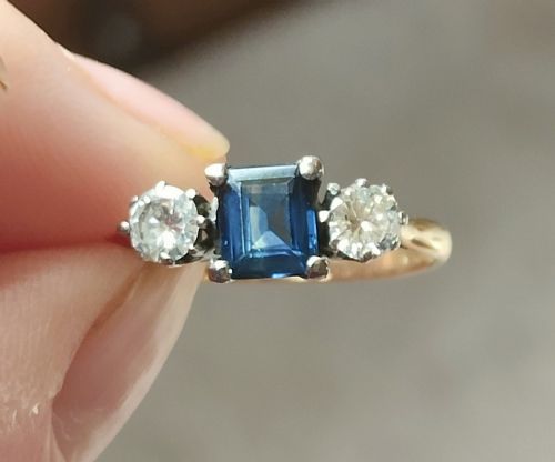 ART DECO 18CT GOLD SAPPHIRE AND DIAMOND RING - ADDITIONAL PHOTO 3