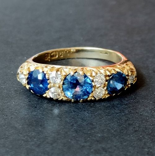 edwardian 18ct gold sapphire and diamond ring - CATEGORY: ANTIQUE JEWELLERY - DATED EDWARDIAN
