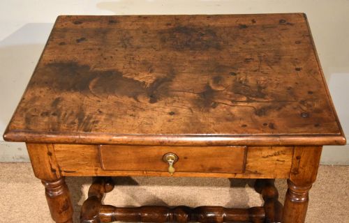 18TH CENTURY FRENCH SOLID WALNUT SIDE TABLE - ADDITIONAL PHOTO 5