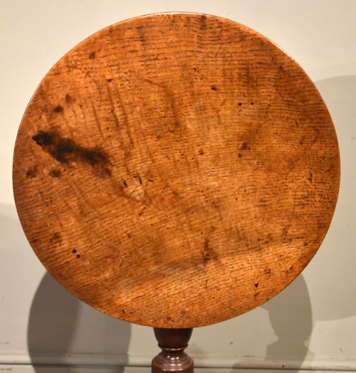 18TH CENTURY OAK TRIPOD TABLE - ADDITIONAL PHOTO 4