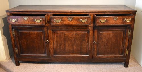 GEORGE III OAK DRESSR BASE WITH CUPBOARDS - ADDITIONAL PHOTO 2