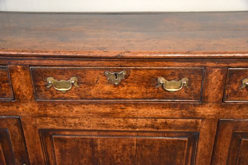 GEORGE III OAK DRESSR BASE WITH CUPBOARDS - ADDITIONAL PHOTO 4