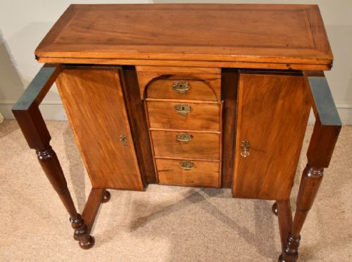 QUEEN ANNE BACHELORS DRESSING CHEST - ADDITIONAL PHOTO 7