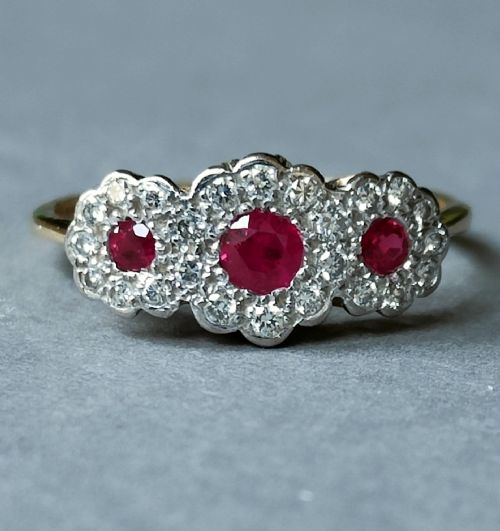 edwardian 18ct gold ruby and diamond cluster ring o7 - CATEGORY: ANTIQUE JEWELLERY - DATED EDWARDIAN