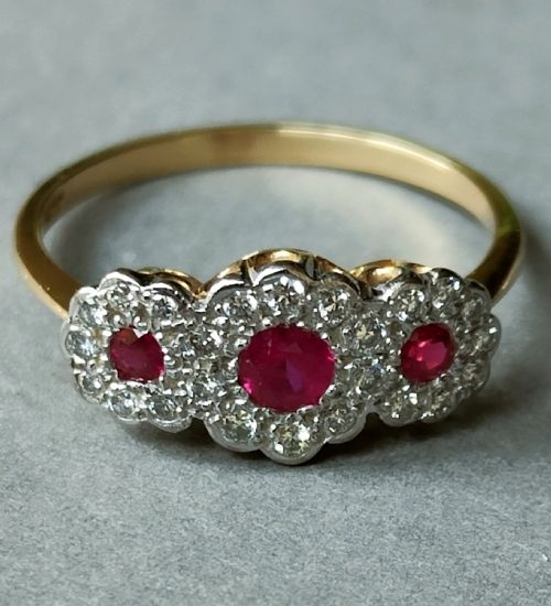 EDWARDIAN 18CT GOLD RUBY AND DIAMOND CLUSTER RING O7 - ADDITIONAL PHOTO 2