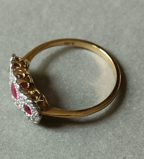 EDWARDIAN 18CT GOLD RUBY AND DIAMOND CLUSTER RING O7 - ADDITIONAL PHOTO 5