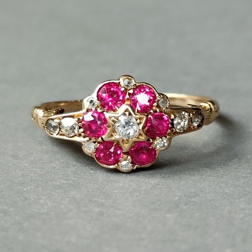 BEAUTIFUL ANTIQUE VICTORIAN 18CT RUBY DIAMOND CLUSTER RING - ADDITIONAL PHOTO 4