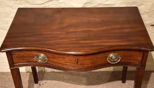 GEORGE III MAHOGANY SERPENTINE SIDE TABLE - ADDITIONAL PHOTO 4