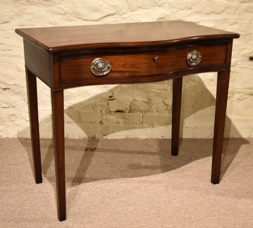 GEORGE III MAHOGANY SERPENTINE SIDE TABLE - ADDITIONAL PHOTO 5