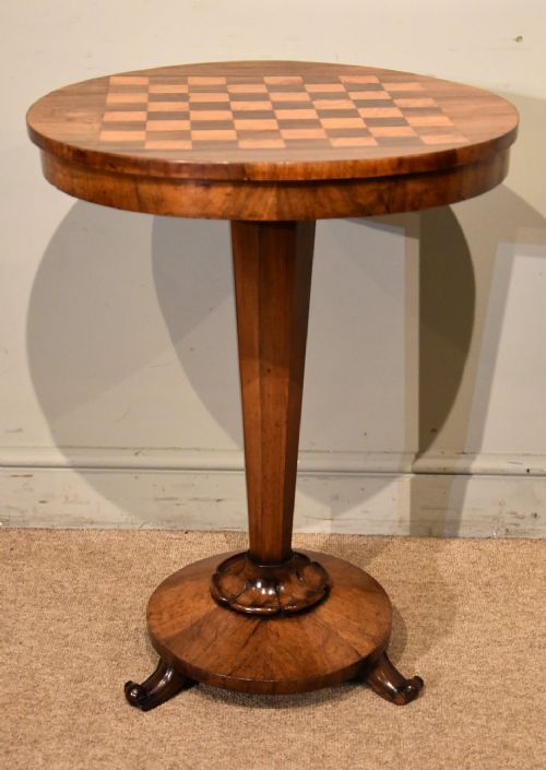 EARLY VICTORIAN ROSEWOOD SATINWOOD GAMES TABLE - ADDITIONAL PHOTO 1
