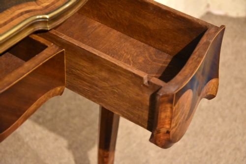 FRENCH EARLY 20TH CENTURY WRITING TABLE - ADDITIONAL PHOTO 3