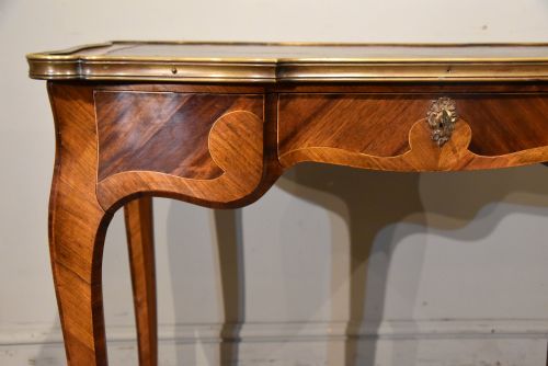FRENCH EARLY 20TH CENTURY WRITING TABLE - ADDITIONAL PHOTO 7