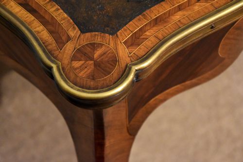 FRENCH EARLY 20TH CENTURY WRITING TABLE - ADDITIONAL PHOTO 8