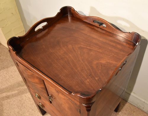 18TH CENTURY MAHOGANY BOXWOOD EBONY BEDSIDE COMMODE - ADDITIONAL PHOTO 3