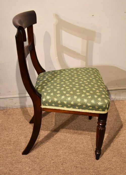 SET OF EIGHT REGENCY MAHOGANY DINING CHAIRS - ADDITIONAL PHOTO 6