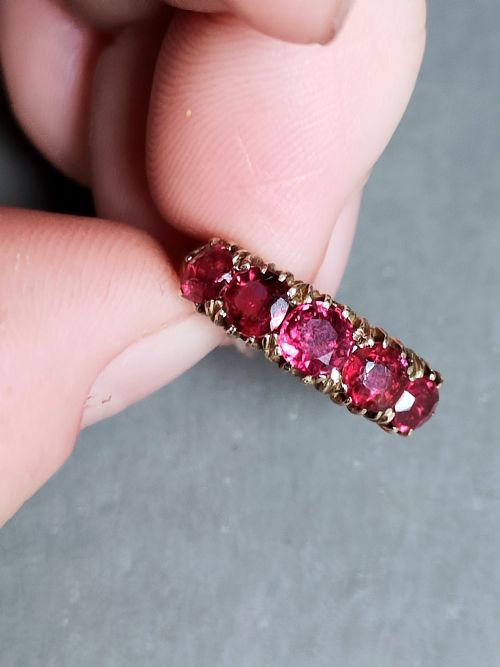 BEAUTIFUL VICTORIAN 18CT ROSE GOLD RUBY HALF HOOP RING - ADDITIONAL PHOTO 7